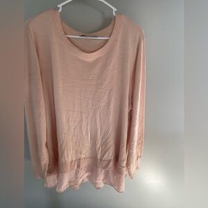 Women’s Plus Loft Sweater
Size 20/22
